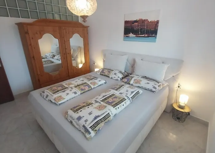 Me Living - - Strandnaehe 아파트