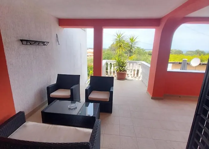 Me Living - - Strandnaehe *