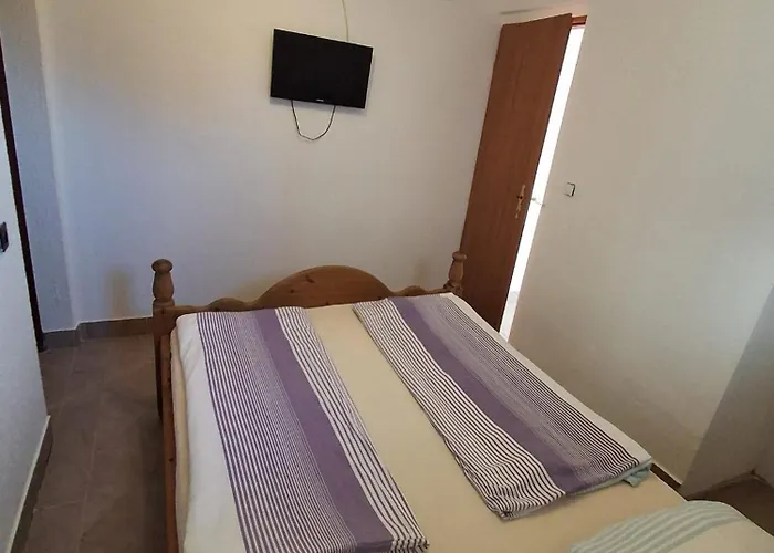 Me Living - - Strandnaehe *